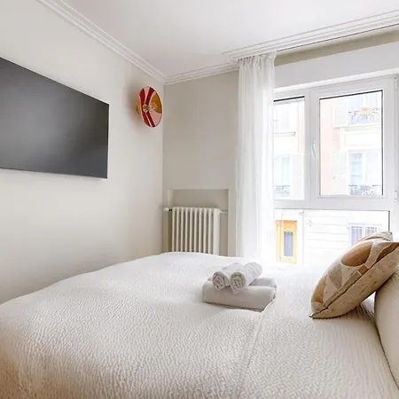דירה Mykeypers - Luxurious Flat 2br-6p - Arc De Triomphe פריז