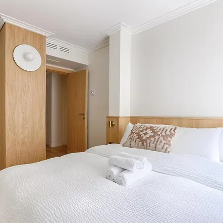 Mykeypers - Luxurious Flat 2br-6p - Arc De Triomphe * פריז