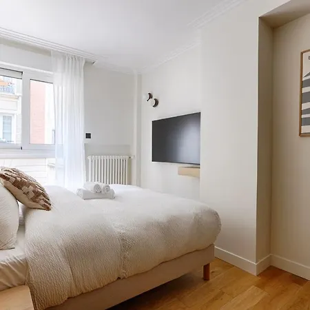 דירה Mykeypers - Luxurious Flat 2br-6p - Arc De Triomphe *