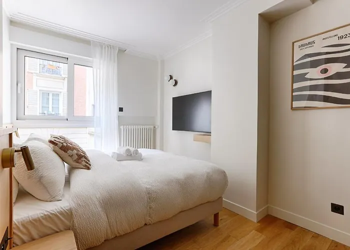 شقة Mykeypers - Luxurious Flat 2br-6p - Arc De Triomphe *